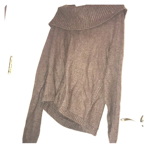 Off the shoulder top - Picture 1 of 1